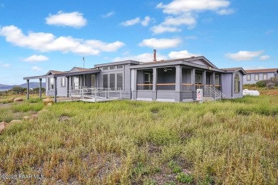 Move in Ready. Absolutely beautiful home located in the White