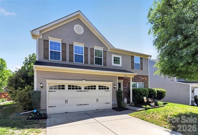 Welcome home to this beautifully maintained 2-story residence - photo 1