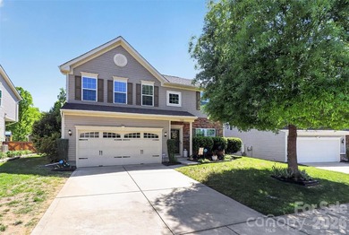 Welcome home to this beautifully maintained 2-story residence - photo 2