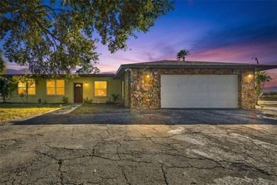 Lake Weohyakapka Home For Sale in Lake Wales Florida