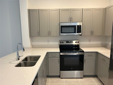 Taylor Morrison's model(Camellia) is a 2-story townhome layout - photo 5