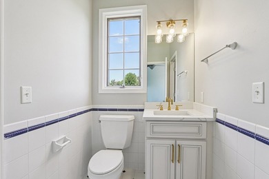 **Spectacular Crystal Lake Estate**. A Fully Reimagined Luxury - photo 34