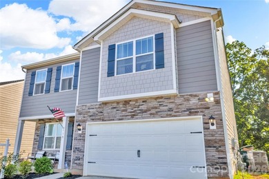 Welcome to 118 North Hill Lane in Troutman, NC! This beautiful - photo 2