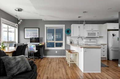 INVESTORS ! ! FIRST TIME HOME BUYERS !!!!Welcome to La Casa - photo 4