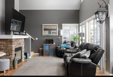 INVESTORS ! ! FIRST TIME HOME BUYERS !!!!Welcome to La Casa - photo 7