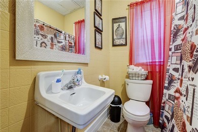 Great investment opportunity for shrewd investors or possible - photo 20