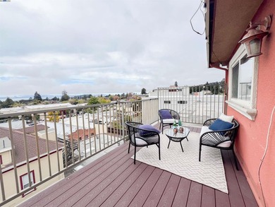 1444 Walnut St is a rare opportunity for a 11-unit trophy asset - photo 22