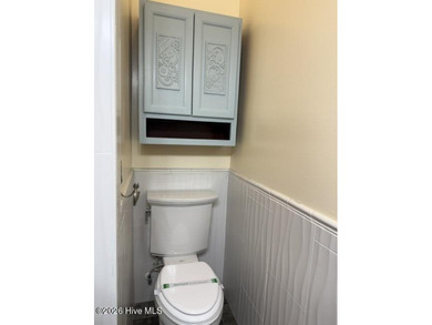Welcome to this lovely 3 bedroom and 3 full bath home in - photo 22