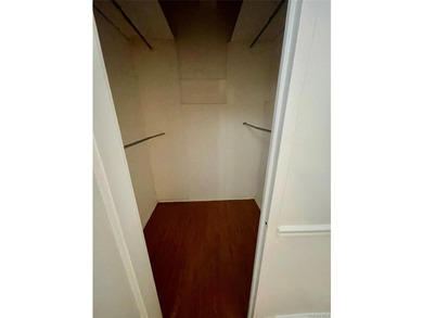 Welcome to this charming and well-maintained 1-bedroom, 1-bath - photo 22