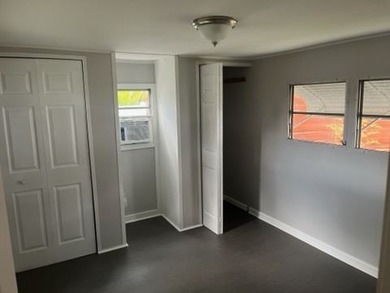 Welcome to Silk Oak Lodge, a 45+ age-qualified, active, and - photo 3