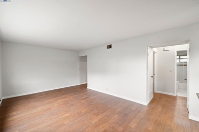 1444 Walnut St is a rare opportunity for a 11-unit trophy asset - photo 27