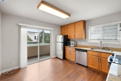 1444 Walnut St is a rare opportunity for a 11-unit trophy asset - photo 28