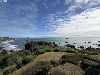 Oceanfront Living at Rainbow Rock! Experience breathtaking - photo 30