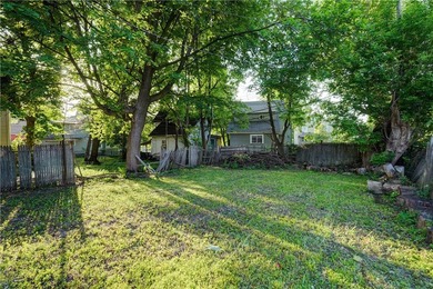 Great investment opportunity for shrewd investors or possible - photo 34