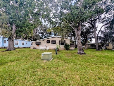 This move-in ready, fully remodeled, partially furnished - photo 41