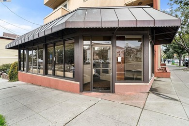 1444 Walnut St is a rare opportunity for a 11-unit trophy asset - photo 45