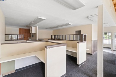 1444 Walnut St is a rare opportunity for a 11-unit trophy asset - photo 49