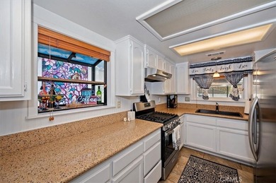 Beautiful Crestline mountain home with serene hillside views and - photo 13