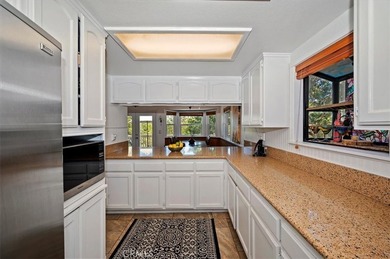Beautiful Crestline mountain home with serene hillside views and - photo 16