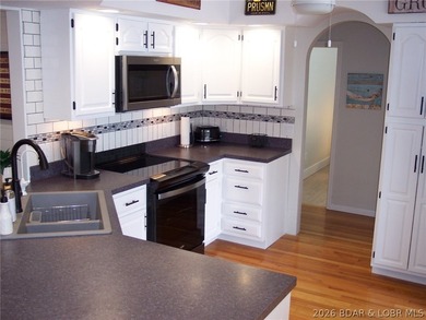 NEW PRICE- Seller has found their new forever home so new buyer - photo 17