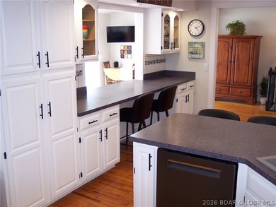 NEW PRICE- Seller has found their new forever home so new buyer - photo 21