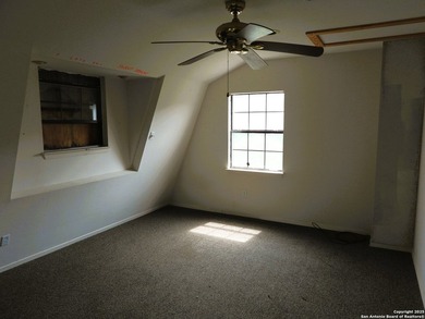 Enjoy end-of-the-road privacy in this charming 2-bedroom, 2-bath - photo 24