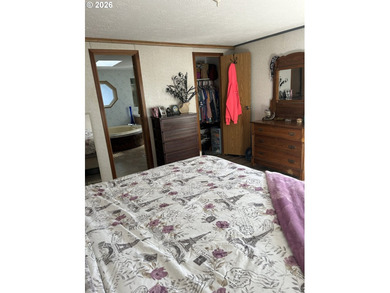 This beautiful doublewide manufactured home in a quiet family - photo 25