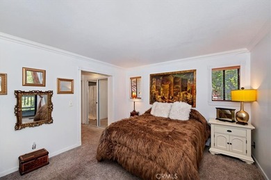 Beautiful Crestline mountain home with serene hillside views and - photo 26