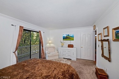 Beautiful Crestline mountain home with serene hillside views and - photo 27