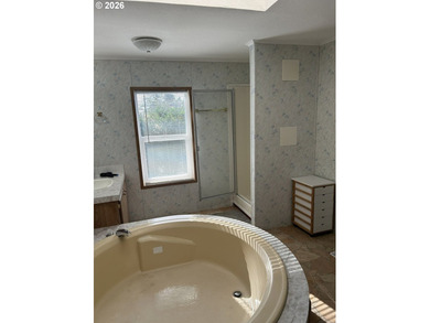 This beautiful doublewide manufactured home in a quiet family - photo 27