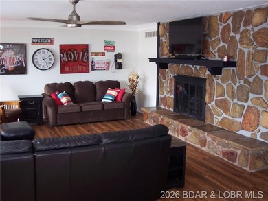 NEW PRICE- Seller has found their new forever home so new buyer - photo 28