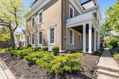Vacant and Motivated Seller! Totally Renovated From Top to - photo 29