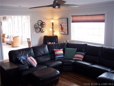 NEW PRICE- Seller has found their new forever home so new buyer - photo 30