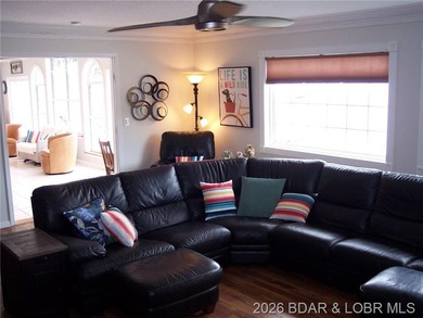NEW PRICE- Seller has found their new forever home so new buyer - photo 30