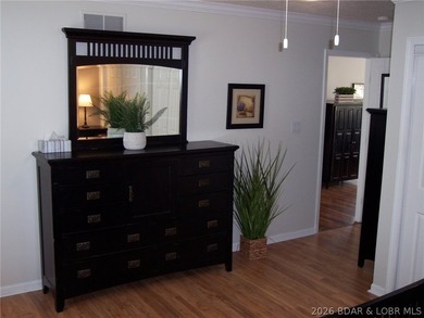 NEW PRICE- Seller has found their new forever home so new buyer - photo 33