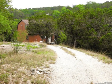 Enjoy end-of-the-road privacy in this charming 2-bedroom, 2-bath - photo 34