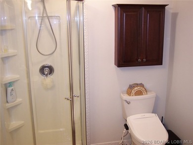 NEW PRICE- Seller has found their new forever home so new buyer - photo 38