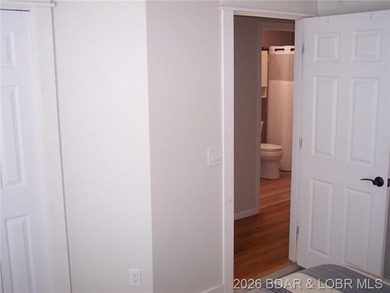 NEW PRICE- Seller has found their new forever home so new buyer - photo 39