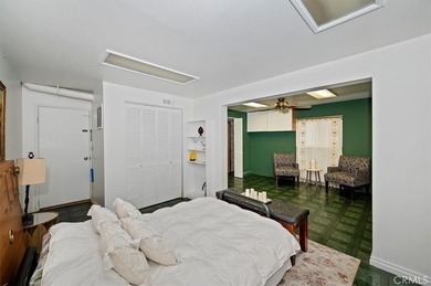 Beautiful Crestline mountain home with serene hillside views and - photo 39