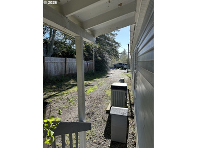 This beautiful doublewide manufactured home in a quiet family - photo 40