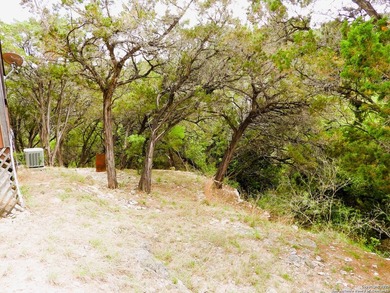 Enjoy end-of-the-road privacy in this charming 2-bedroom, 2-bath - photo 40