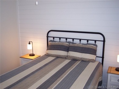 NEW PRICE- Seller has found their new forever home so new buyer - photo 41