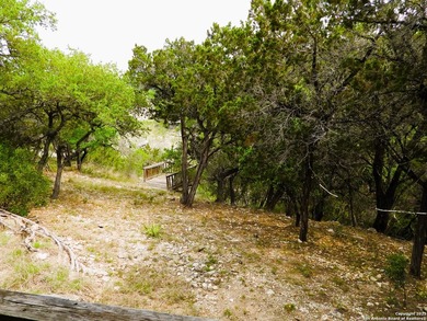 Enjoy end-of-the-road privacy in this charming 2-bedroom, 2-bath - photo 41