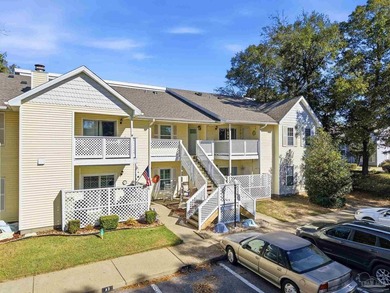 One of the BEST KEPT condos you'll find in Pensacola! Pristine!! - photo 2