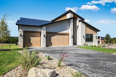 549 Mayapple in Tuscan Village offers 2,659 sq. ft. of living - photo 2