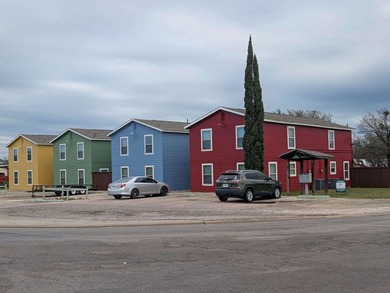 Four duplexes; two bedroom, 1 1/2 bathroom, two-story with loft - photo 1
