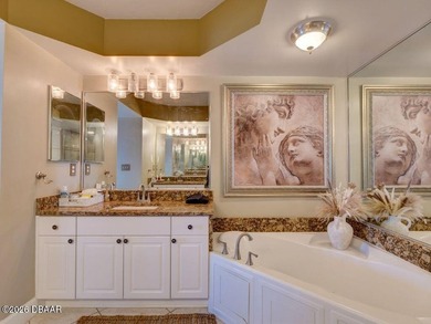 Experience coastal luxury with breathtaking ocean and Halifax - photo 19