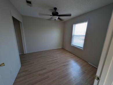 Four duplexes; two bedroom, 1 1/2 bathroom, two-story with loft - photo 9