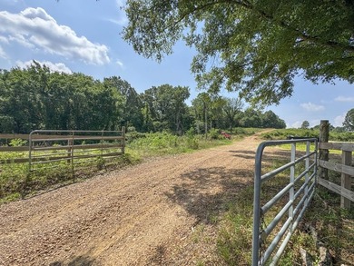 Located just around the corner from Gray's Creek Subdivision and - photo 31