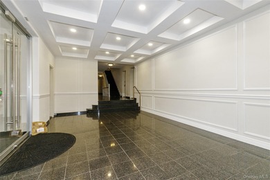 Elegant Studio Living at Canterbury Gardens, Located in the - photo 15